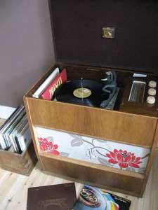 Banceithin 1950s radiogram